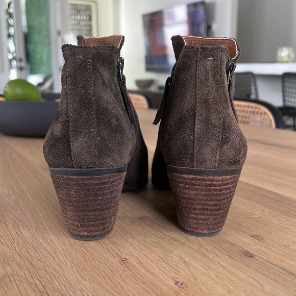 Fry & Co Brown Booties - Picture 10 of 10